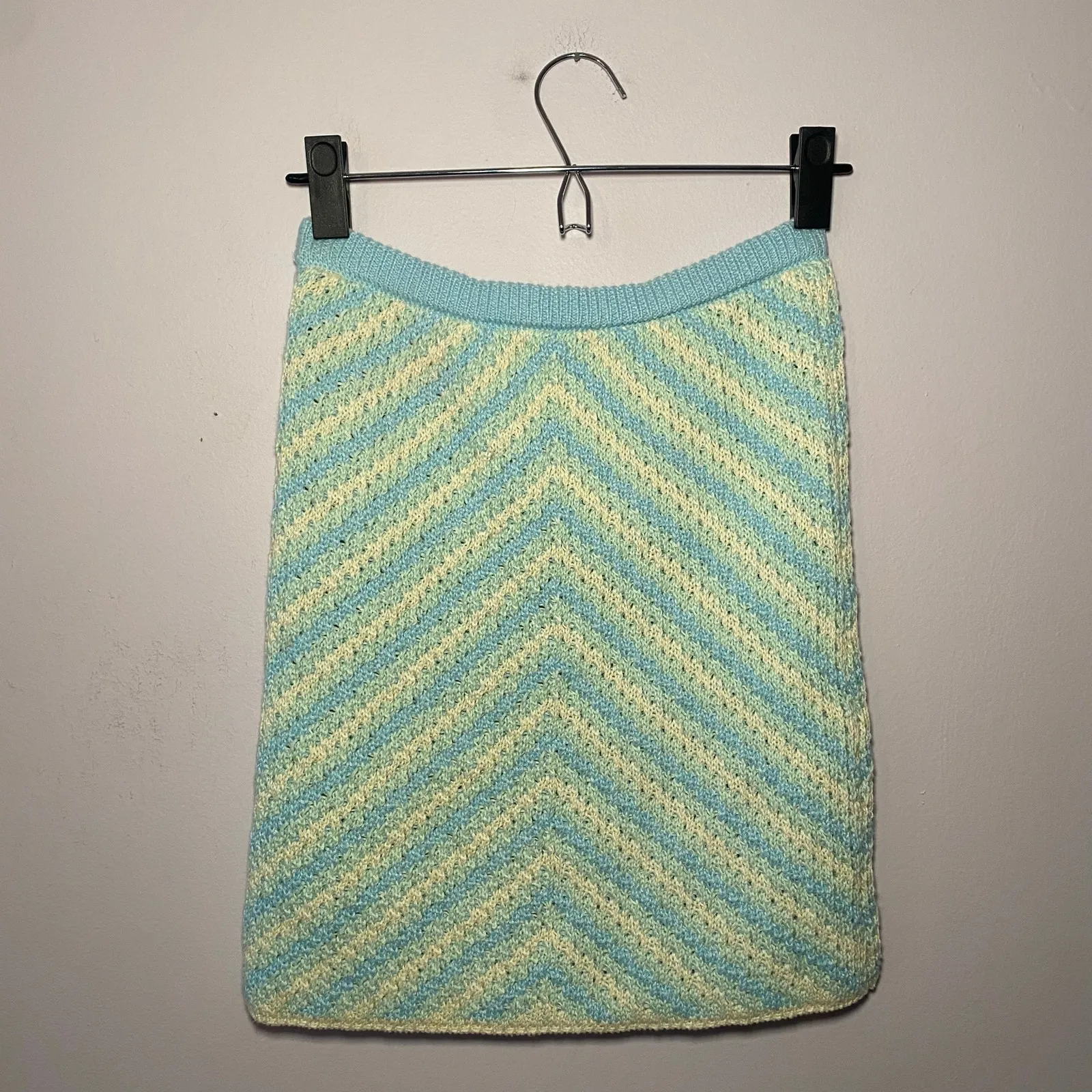 NWT For Love and Lemons Blue Cream Knit Corinna Mini Skirt Women's size Small - Image 6