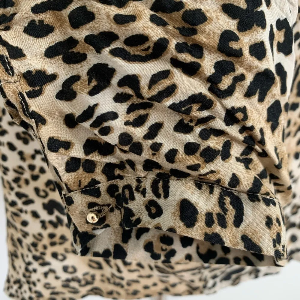 𝅺Zara Basics Leopard Cheetah Top - Image 5