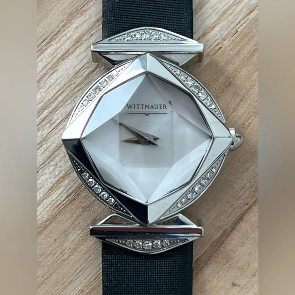 Wittnauer Longines Rare Genuine Diamonds Ladies Watch Uniquely Shaped Crystal Silver - Image 2