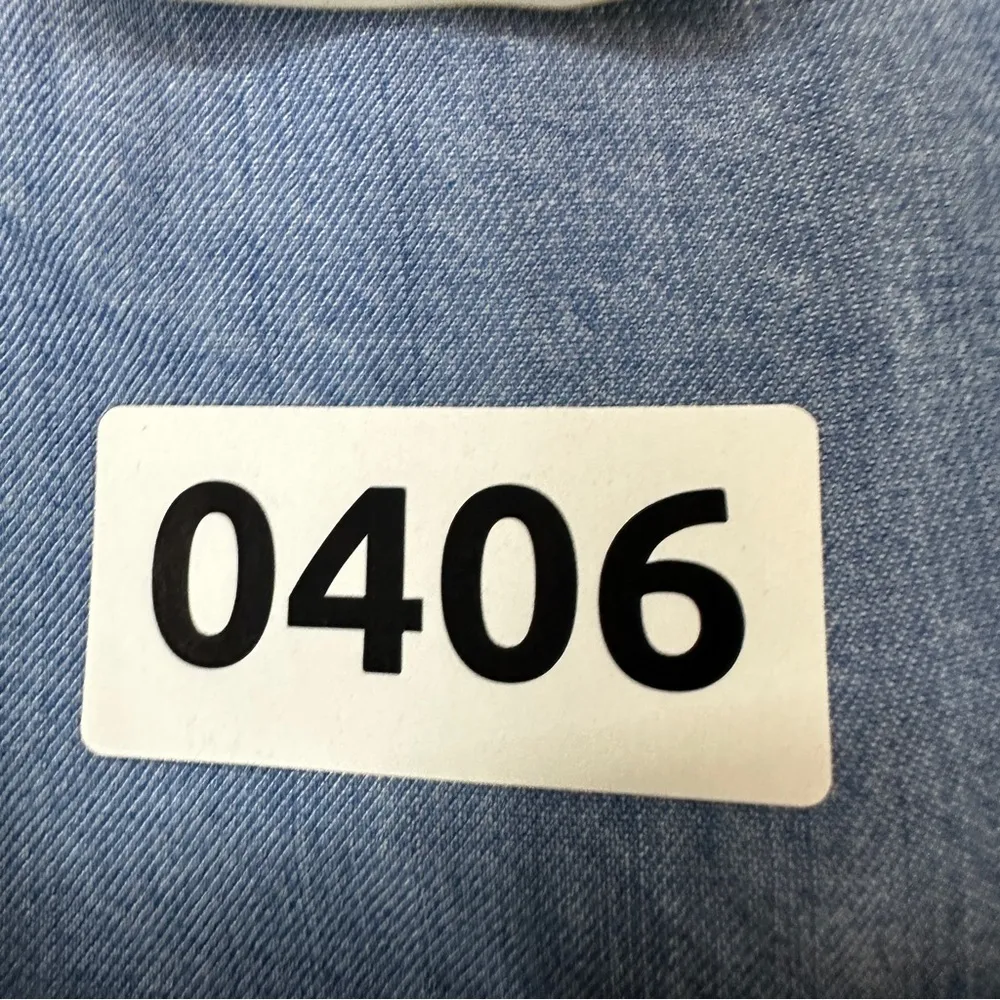 Athleta Shirt Bootjack Chambray ButtonUp Denim Split Back Top Woman’s XS Blue - Image 12