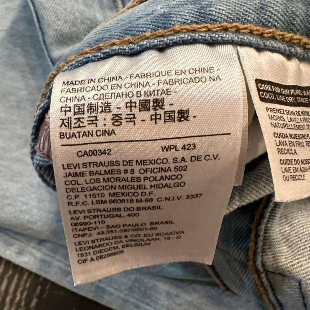 Levi's Vintage Light Wash Unisex Jeans Iconic Red Tab Leather Patch Button Fly - Image 12