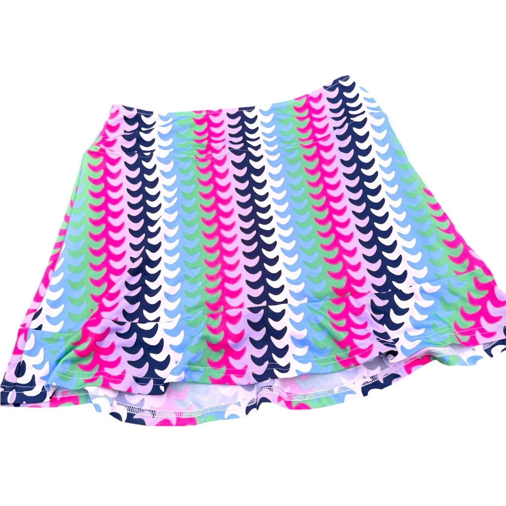 Golfini Reel It In Skort XS Multicolor Scallop Print Golf Tennis Pickleball NWOT Pink - Image 4