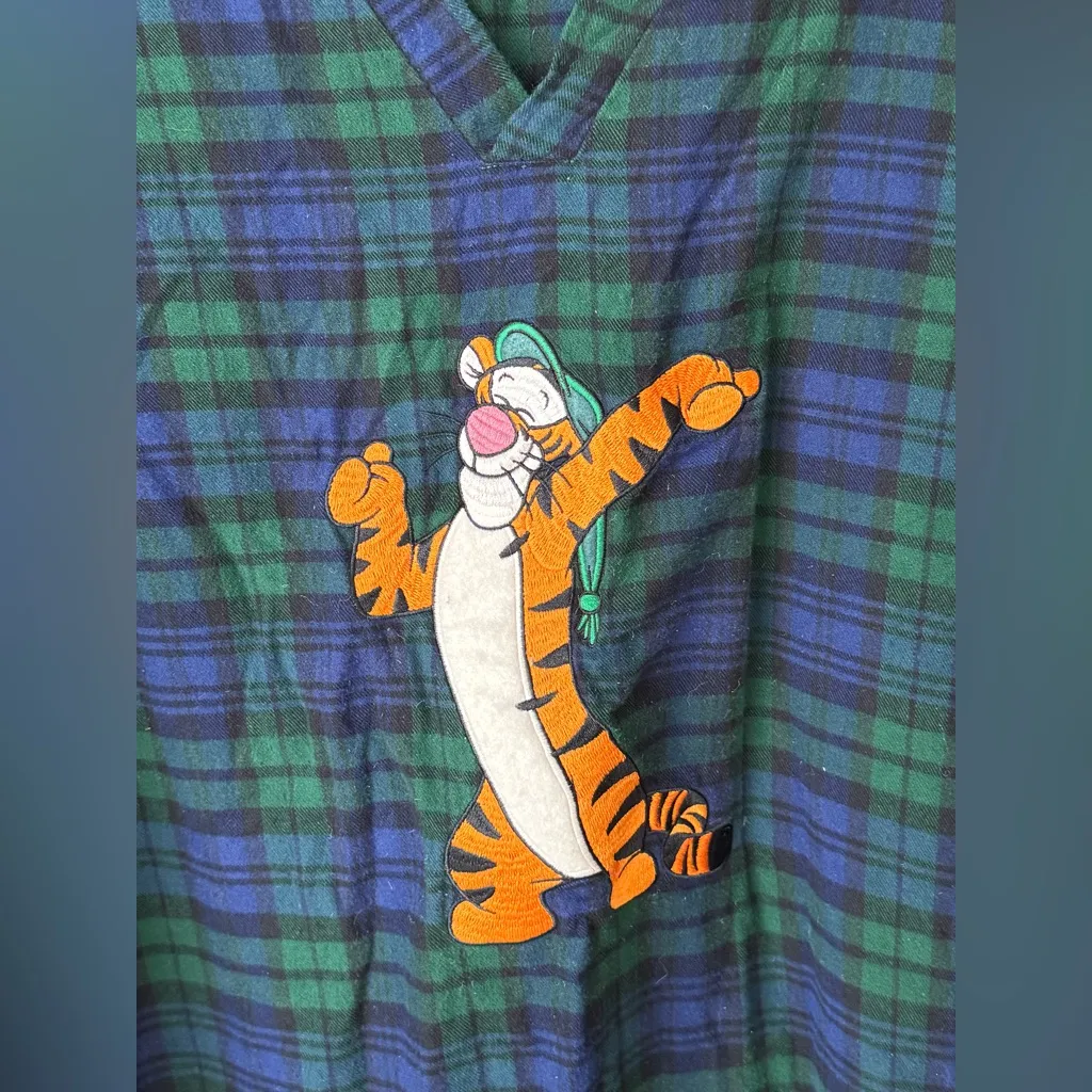 Vintage Tigger Disney Parks fleece nightgown tartan dress applique embroidered Blue Size L - Image 7