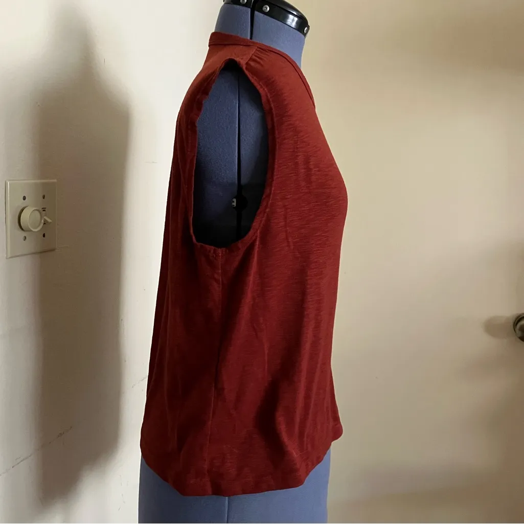 Title Nine Ravine Muscle Tank Made in Korea Red Size L - Image 3