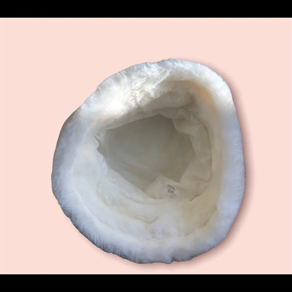 Faux Fur Mob Wife Bucket Hat Winter White Luxurious Plush One Size Lined Goddess - Image 6