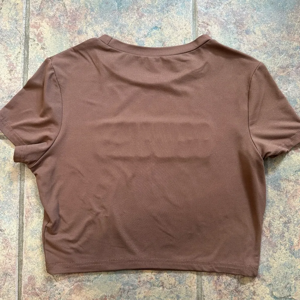 cropped brown cowgirl shirt with short sleeve - Image 4