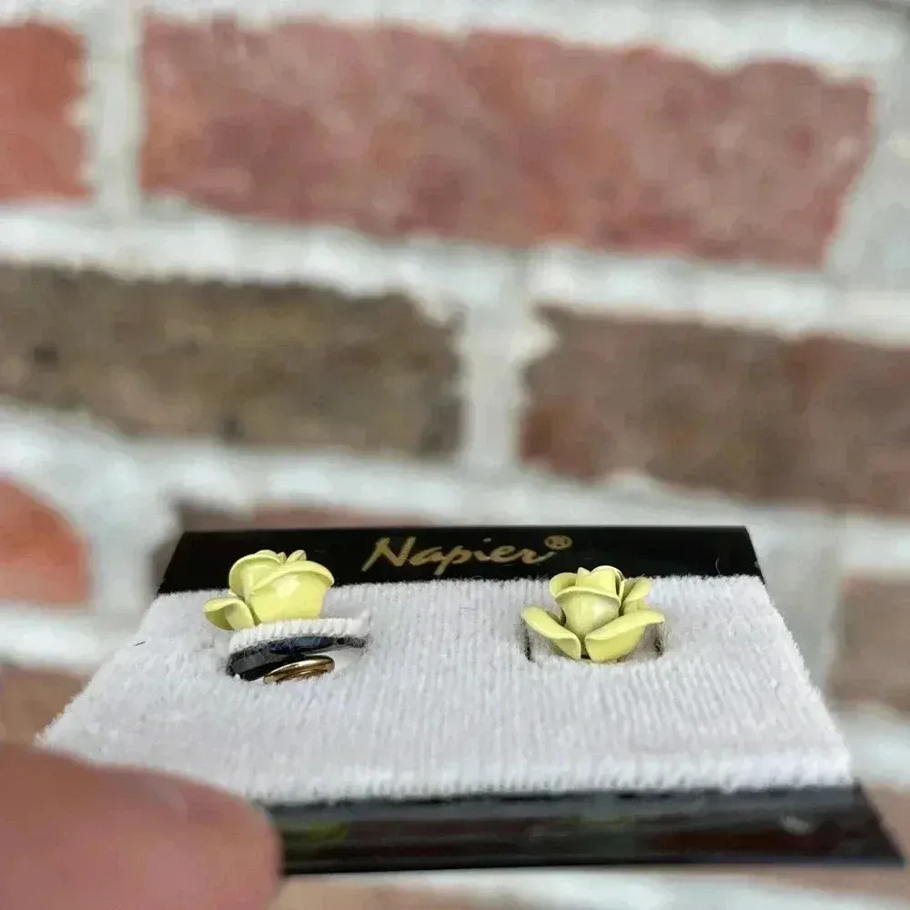 Vintage NAPIER Yellow Rose Pierced Earrings NEW Steel Posts - Image 3