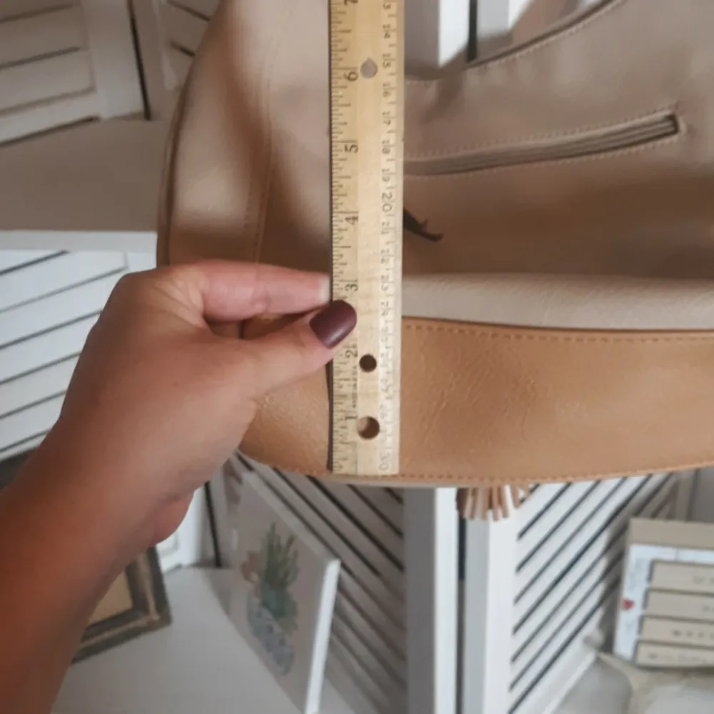 NWT Rosetti Purse with Tassle - Image 9