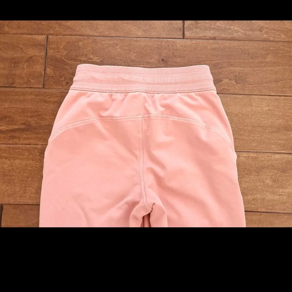 Lululemon pink savanna scuba Joggers with Elastic Waistband - Image 7