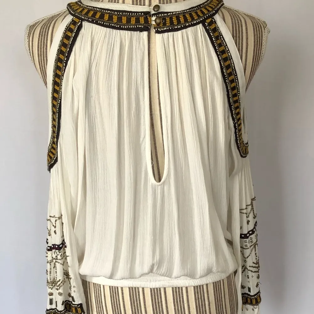 Free People  Give Him the Cold Shoulder top size xs - Image 4