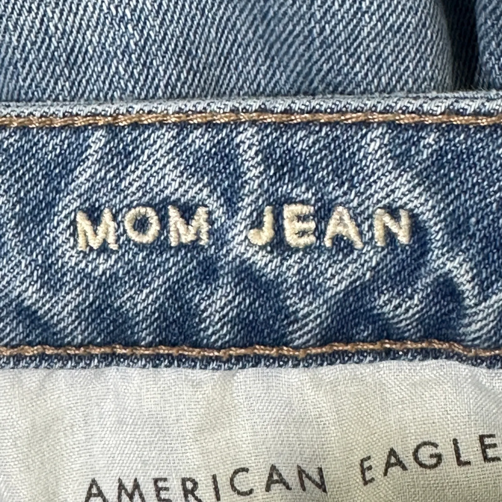 American Eagle Mom Jeans Womens 2 Distressed Medium Wash High Rise Y2K Grunge - Image 7