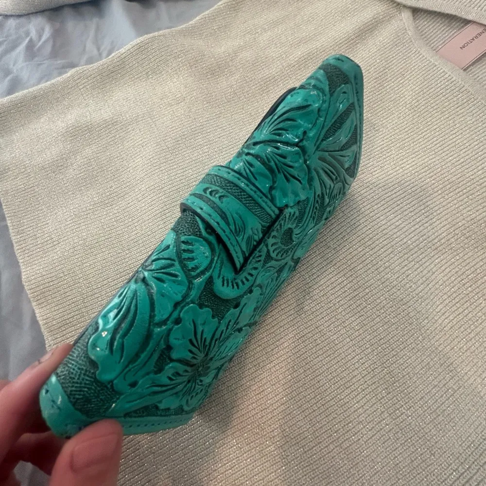 NWT Origenes Leather Turquoise Wallet. Green - Image 3