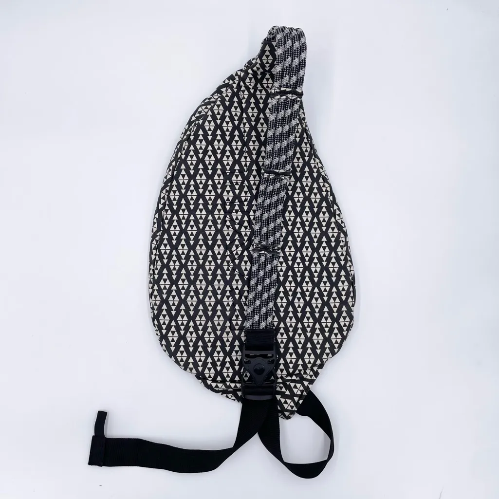 Kavu Rope Crossbody Bag Cotton Canvas Black White Geometric Aztec Travel Pack - Image 6