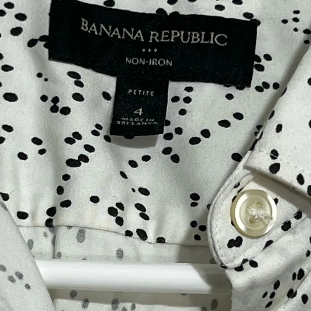Banana republic women’s‎ size 4 petite dalmatian, print, sleeveless blouse, - Image 6
