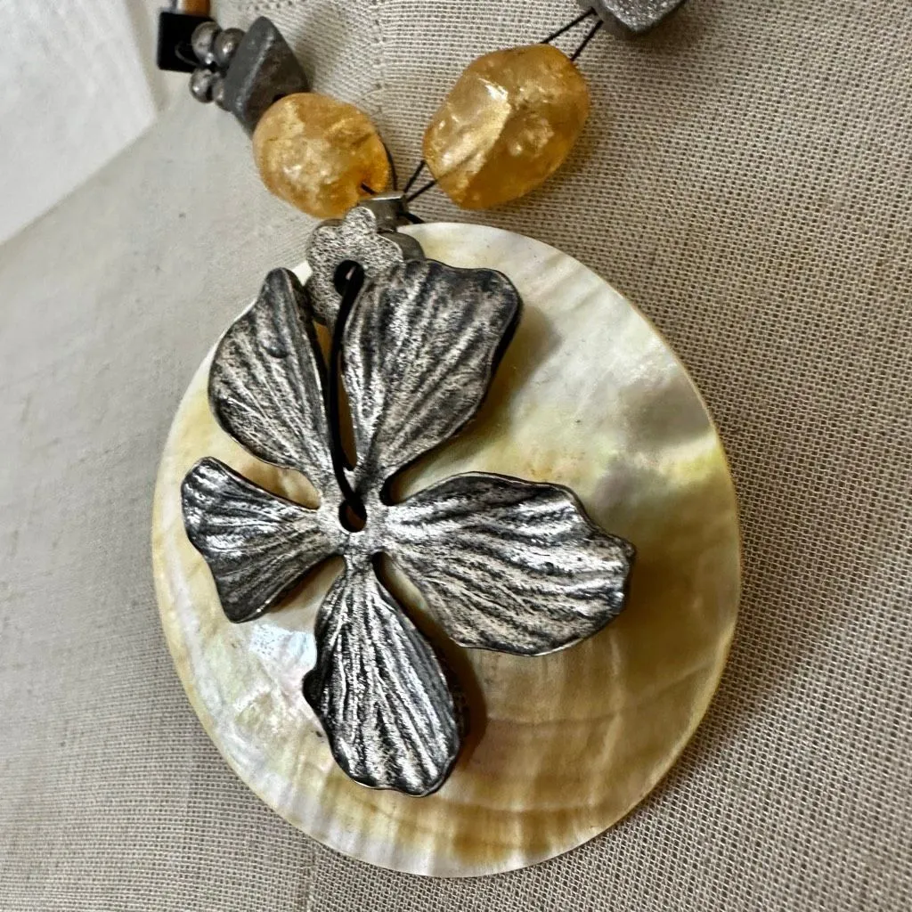 Chico’s Mother of Pearl Shell & Mixed Bead Statement Necklace - Image 5