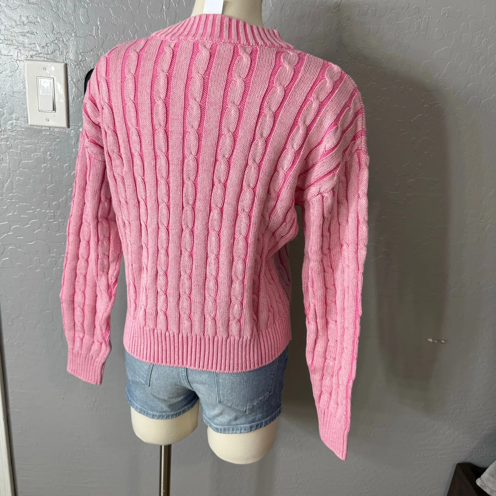 Gap Relaxed Cable-Knit Crewneck Sweater, Pink, S, 817298 - Image 3