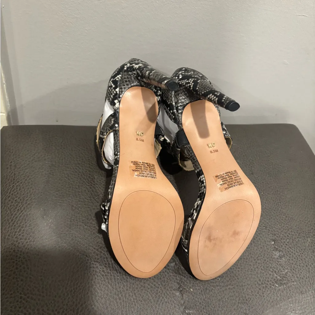 Kenneth Cole Women's Brooke Cross strap heeled sandal - Image 7