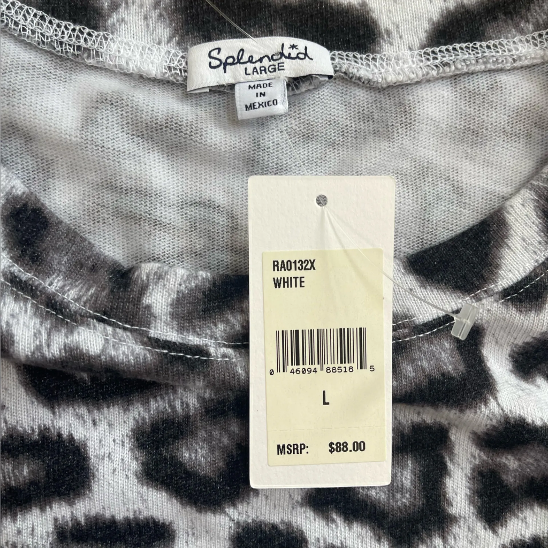Splendid women’s Animal Print sweater t-shirt top black white Large  MSRP $88 - Image 8