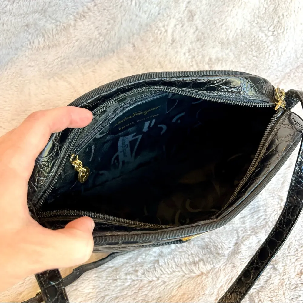 Ferragamo Vala Black Croco Embossed Crossbody Bag - Image 11