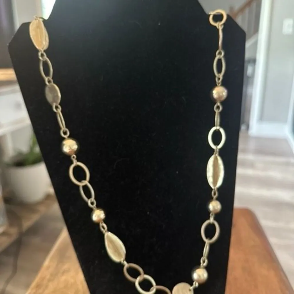 Chico’s Long Chunky Chain Gold Tone Beaded Necklace Hammered‎ Business Office - Image 9