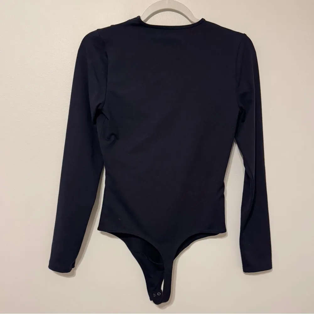 Abercrombie & Fitch Long Sleeve Soft A&F Cutout Bodysuit Size Small Black - Image 5