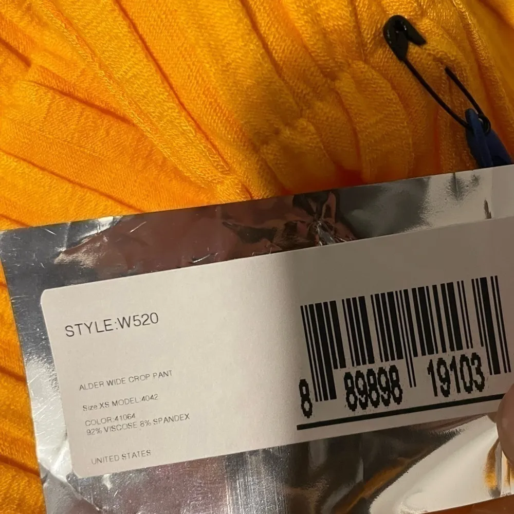 Simon Miller Rib‎ Alder Wide Leg Cropped Pants in Cyrene Orange XS Stretch Comfy - Image 9