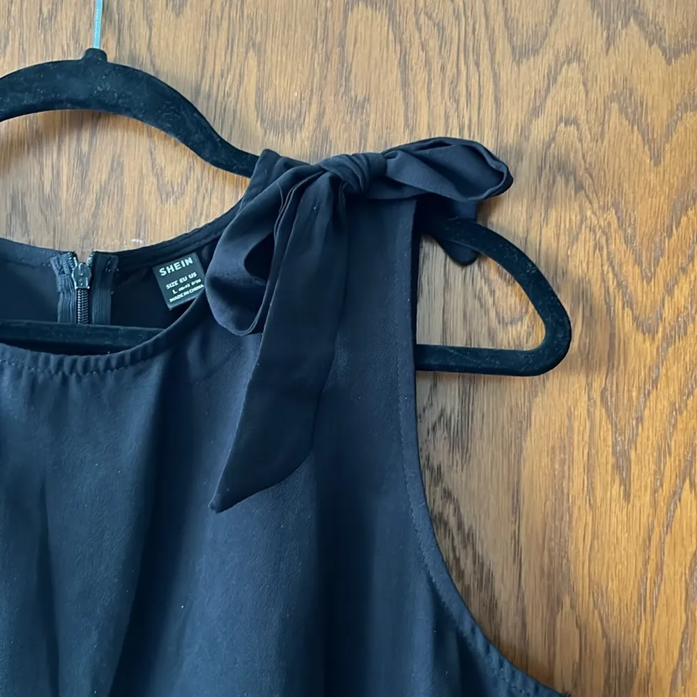 Bowtie shoulder jumpsuit Black Size L - Image 4