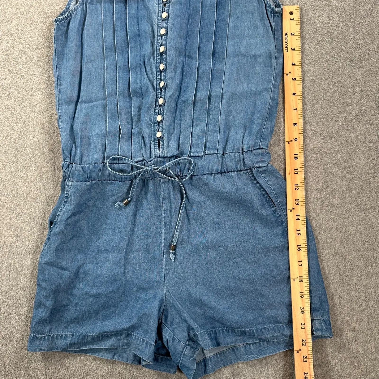 Splendid Blue Chambray Pleated Jumpsuit Women's X-Small V-Neck Shorts Drawstring - Image 6