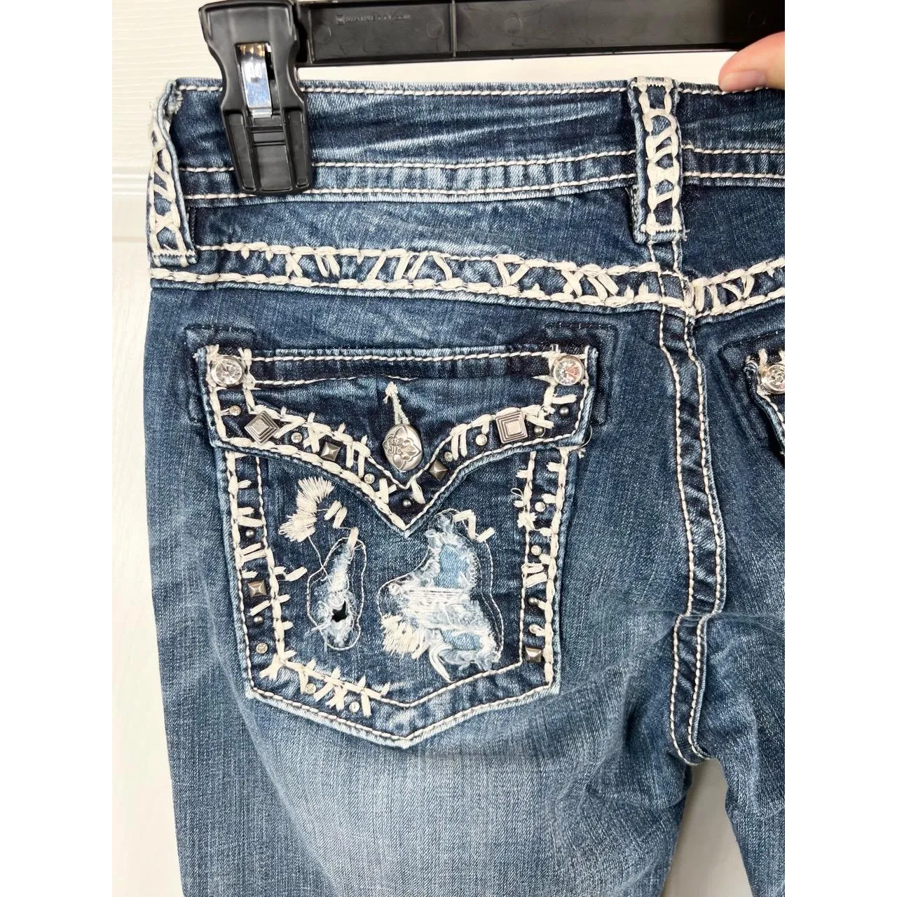 Miss Me Jeans Womens Size 29 Dark Wash Cropped Skinny Studded Distressed Denim - Image 11