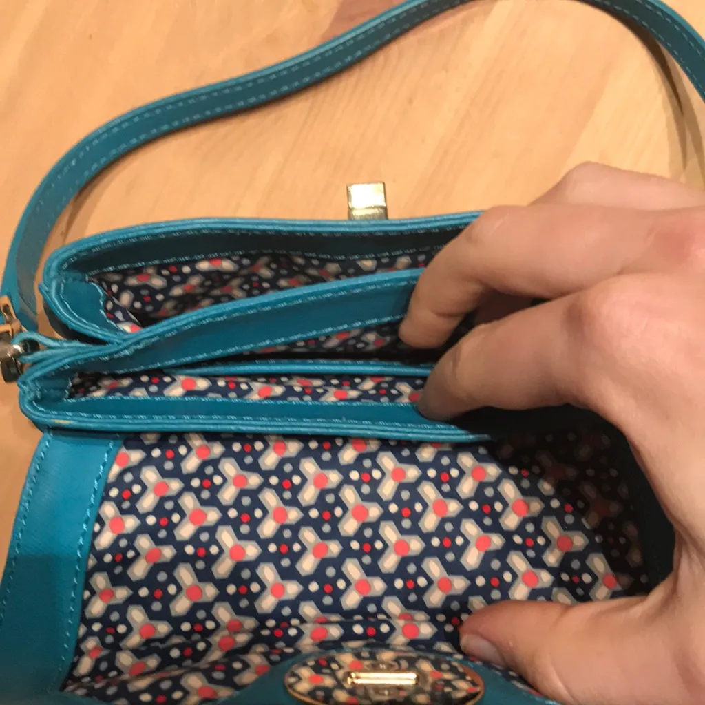 Turquoise Tory Burch Cross Body Bag - Image 4