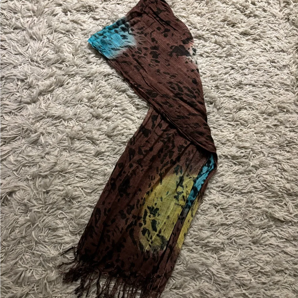 Elegant Multicolor Animal Print Scarf/Wrap with Fringe - Image 10