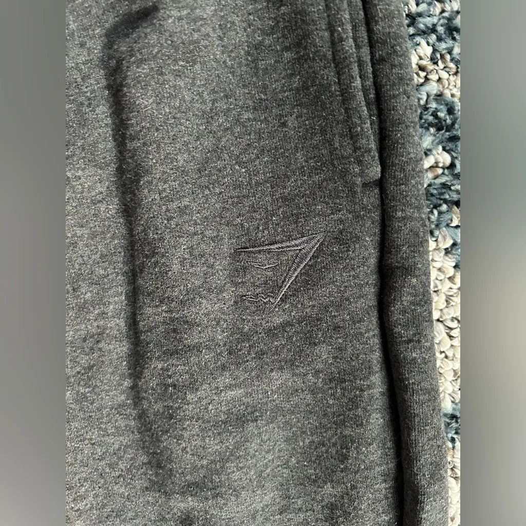 Gymshark Rest Day Sweats Black Marl size medium - Image 4