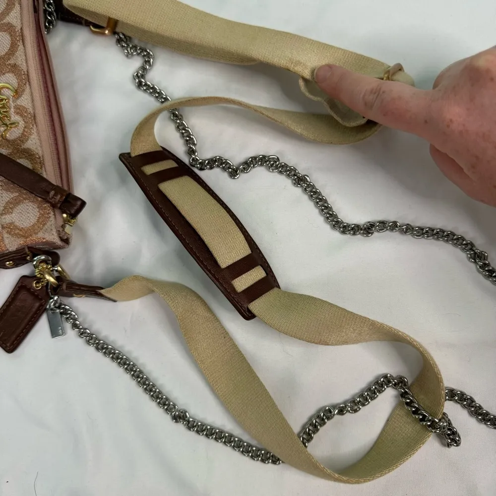Coach Crossbody Purse Medium Signature C Rose Gold Metallic Chain Strap Y2K - Image 3
