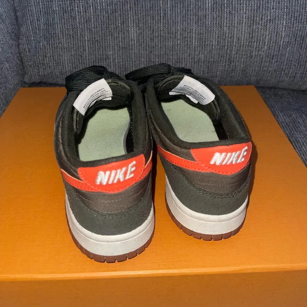Nike Retro Low Dunks - Green and Orange - Image 6