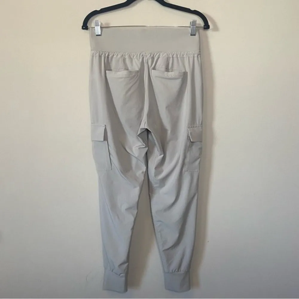 Athleta Sutton Cargo Tech Jogger Pant Gray Size 2 - Image 8