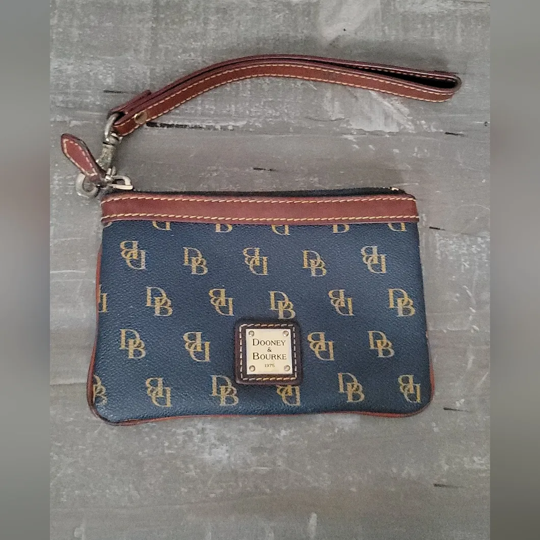 Dooney & Bourke Navy and Brown Wristlet - Image 12