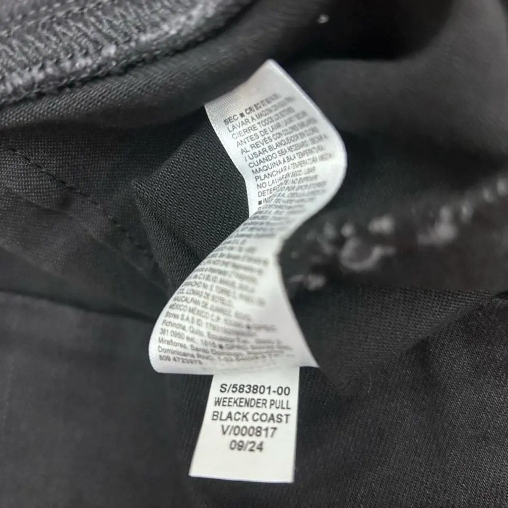 NWT  Womens Weekender Flare Pants High Rise Black Size 12 Tall - Image 7