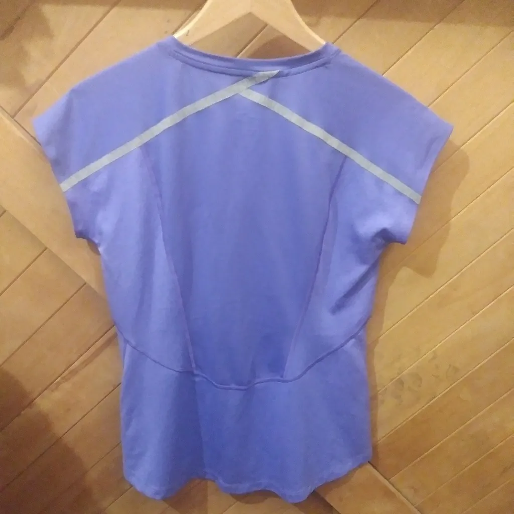 The North Face women's top size s - Image 2