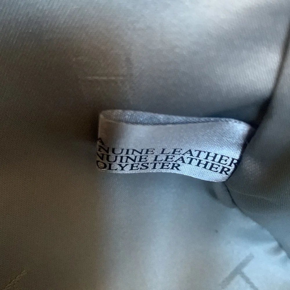 H by Halston tan and white snake embossed leather shoulder bag pre loved - Image 9