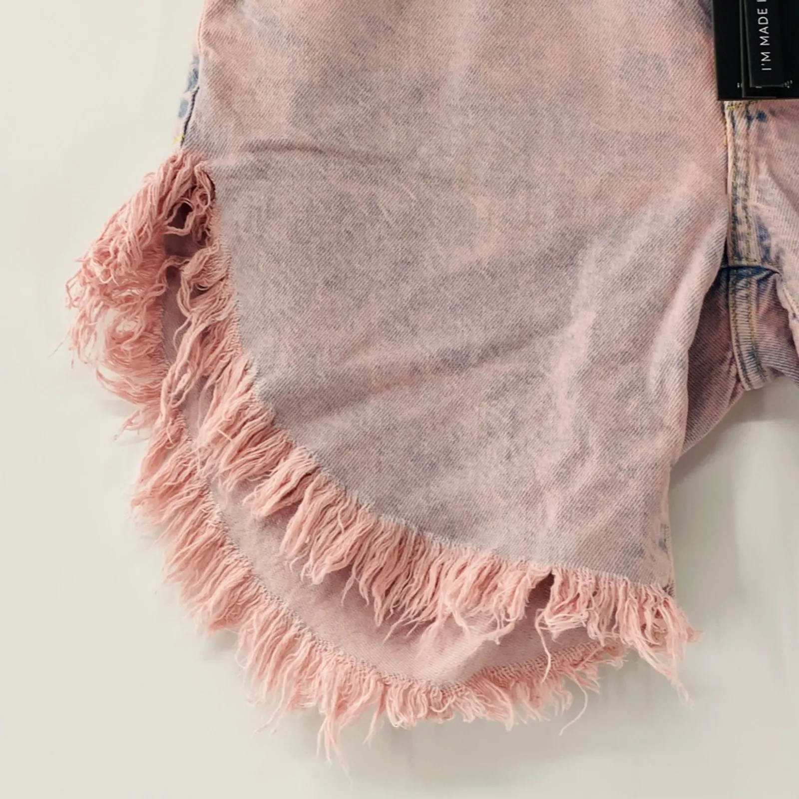 NEW Free people One Teaspoon Frankies Fringe Raw Hem Pink Haze Denim Shorts 26 - Image 7