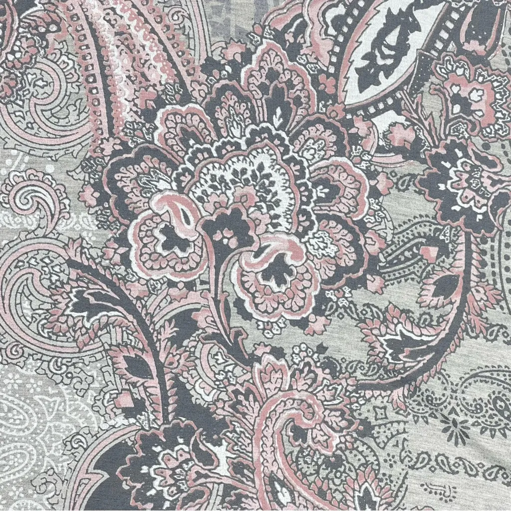 dressbarn Sunday | Gray Paisley Print Top with Crochet Lace Back | Large - Image 7