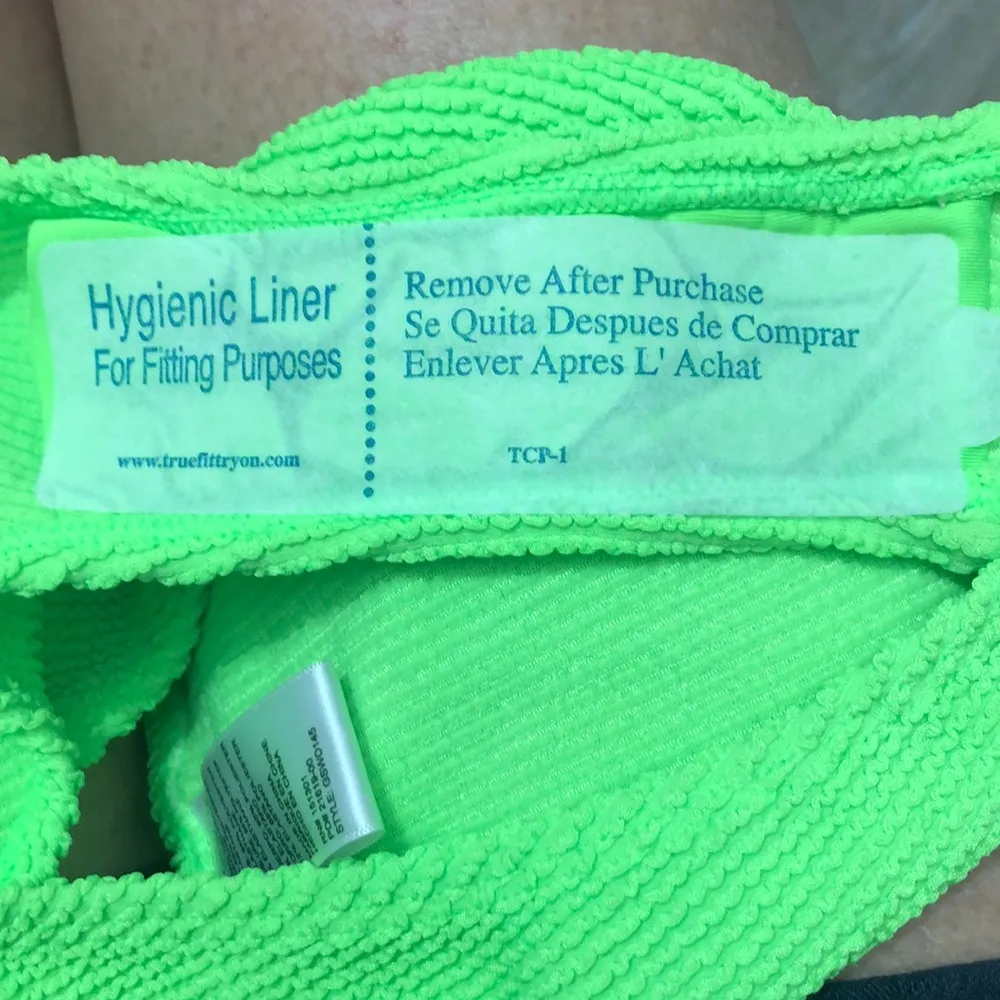 Good American Neon Green Chartreuse Always Fits Smocked Bikini Bottoms 00/0 NWOT - Image 8