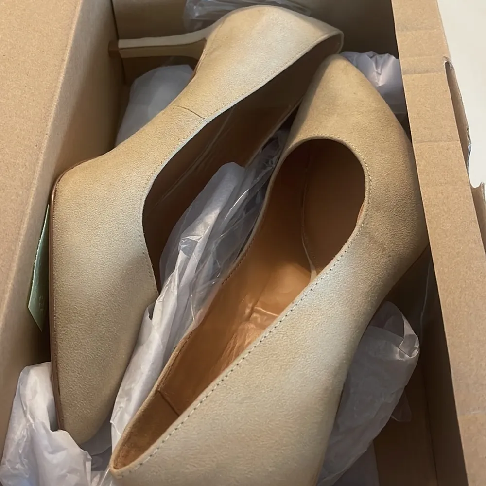 J.Crew  Sueded heel pumps - Image 6