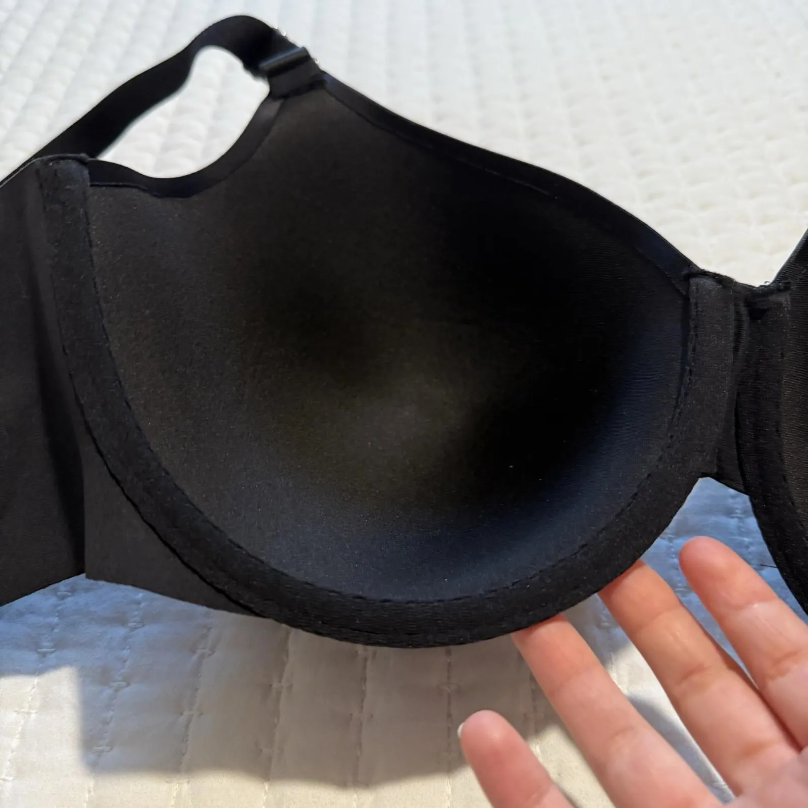 Soma Vanishing Back Full Coverage Lined Bra 40DD Underwire Black Size undefined - Image 4