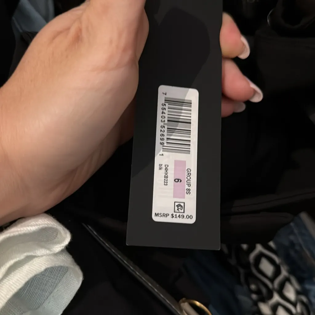 Donna Karan women black HIGH WAIST WIDE RELAXED LEG TROUSER W GOLD CHAIN BELT - Image 11