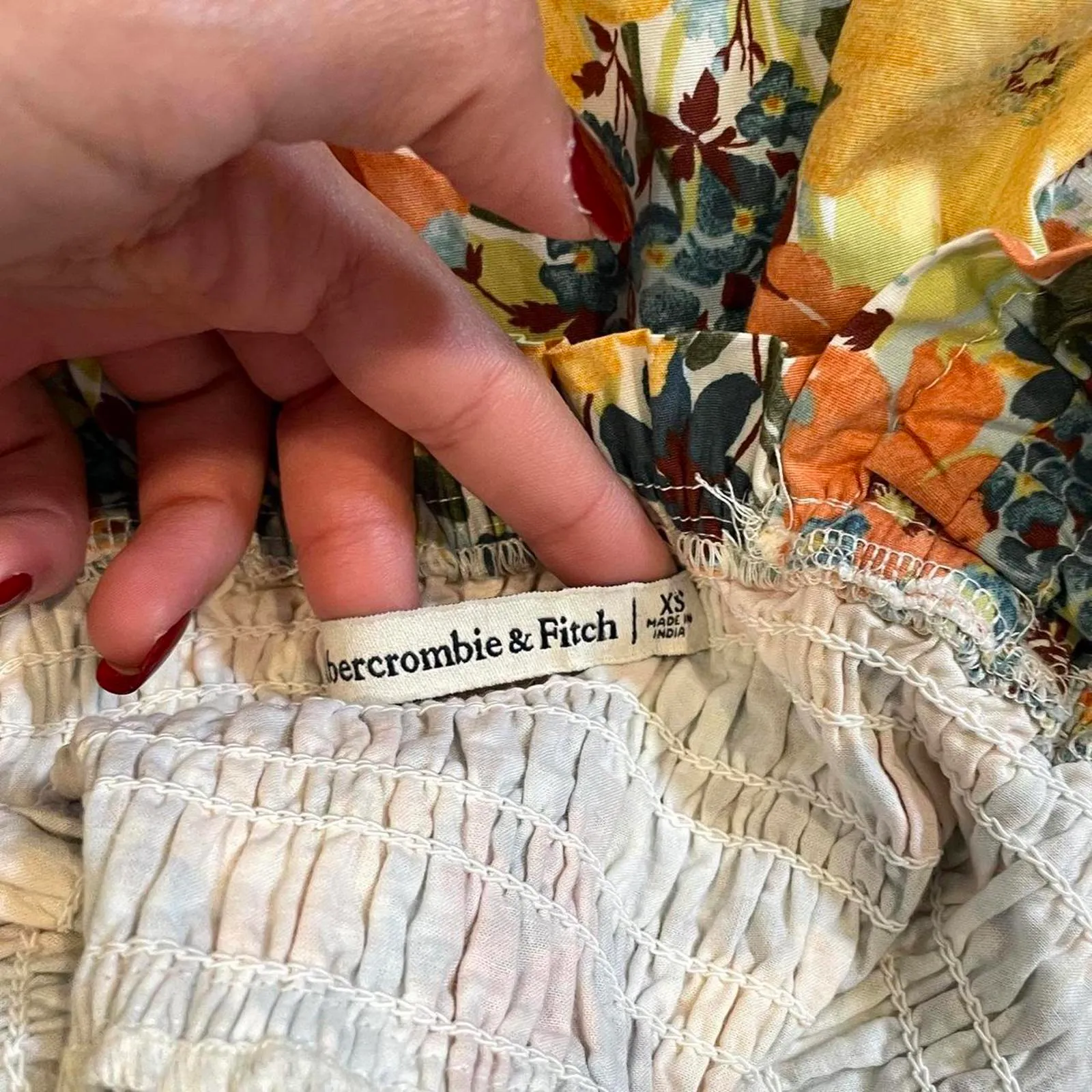 Mini multi-coloured floral dress from abercrombie. size xs - Image 6