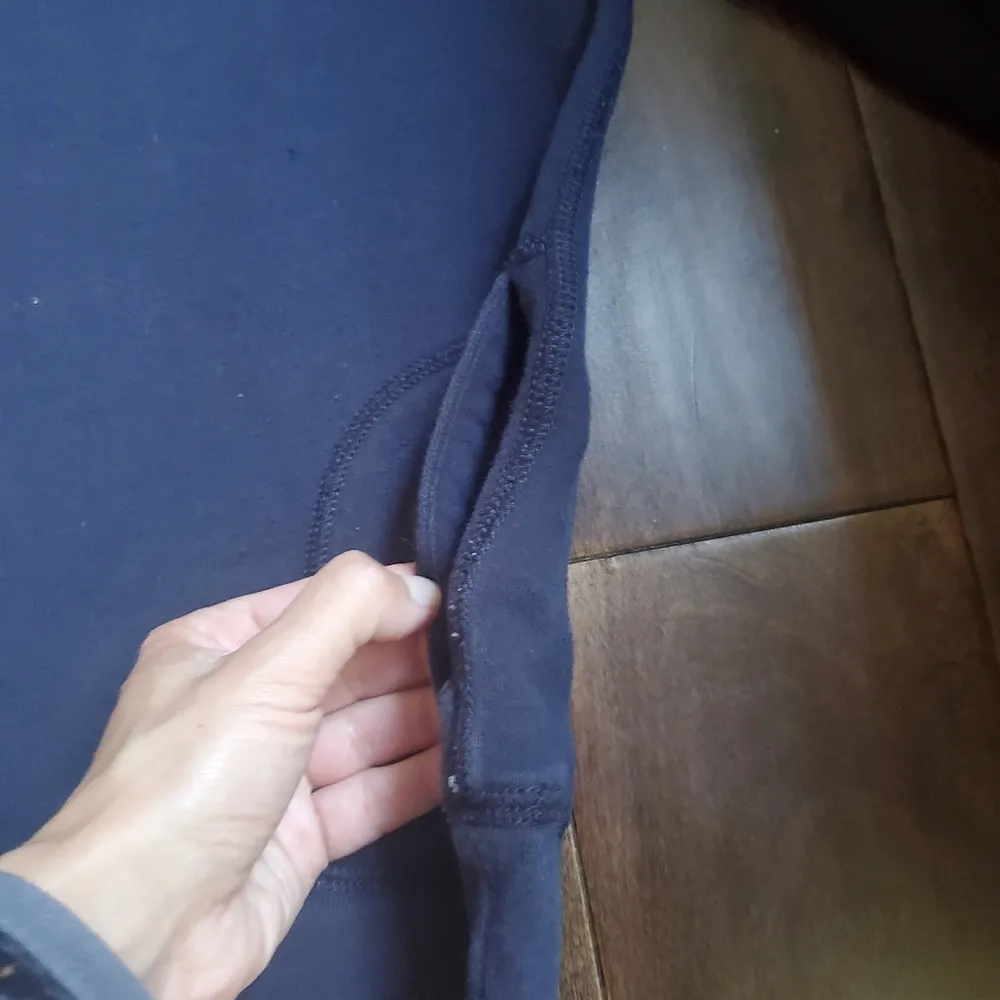 J.crew navy blue vintage French Terry sweatshirt with packets size small - Image 5