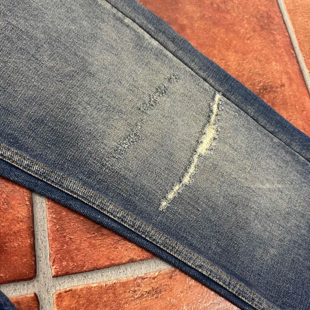 Free People Blue Distressed Frayed Hem Faded Skinny Jeans Size 26 - Image 3