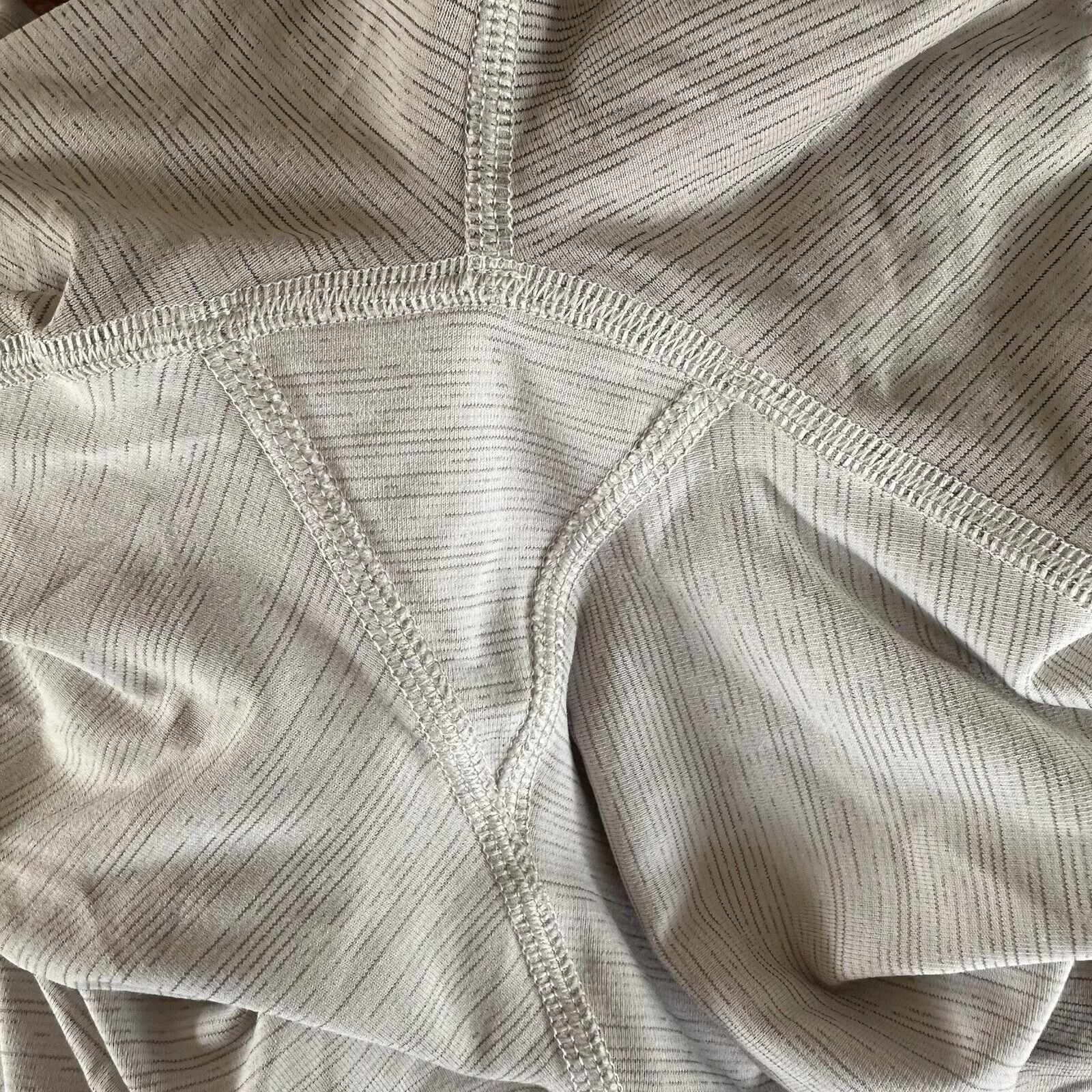 Outdoor Voices Coyote Atmosphere Tech Sweat Cropped Leggings Beige XS - Image 9