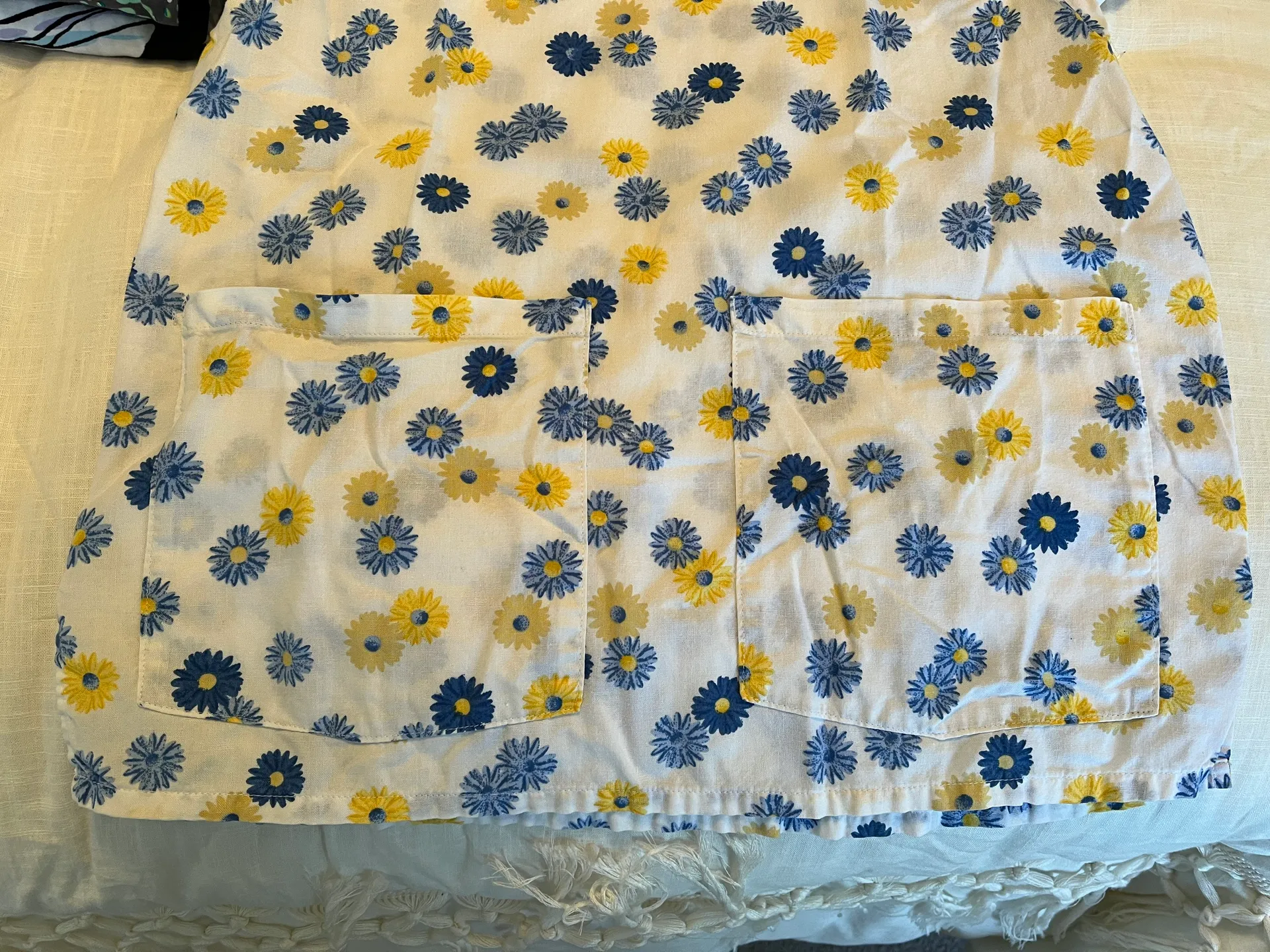 scrub top Yellow - Image 4